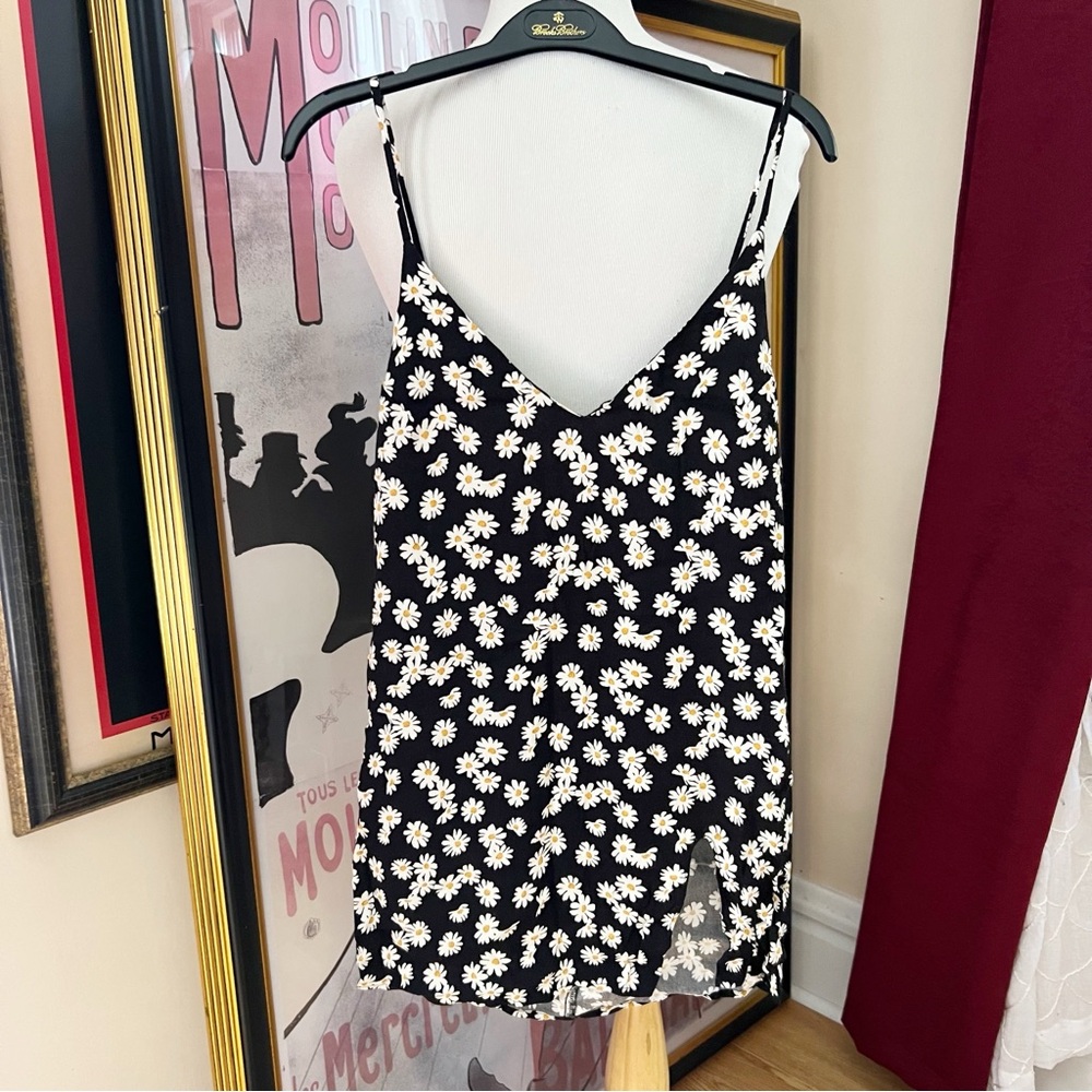 Reformation Marlowe Black And White Yellow Daisy Print Spaghetti Strap Dress